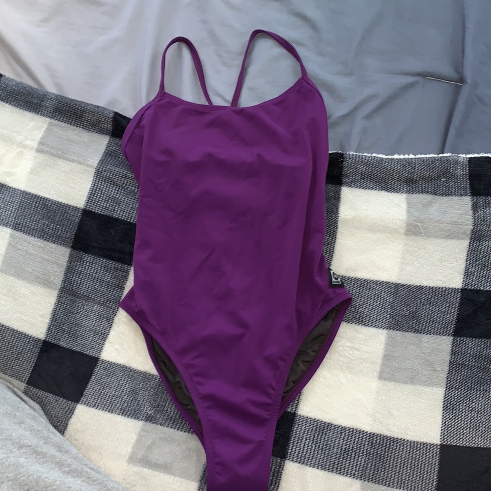 JOLYN One Piece